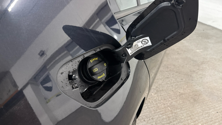 Volkswagen Golf 1.6 TDI SE 5dr DSG [Nav] Diesel Estate